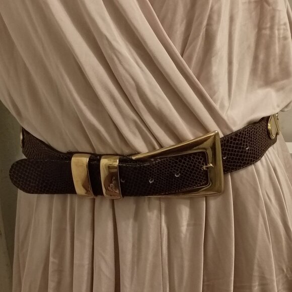 Women's LEATHEROCK Brown Horsebit Belt Sz M 28-35 - Picture 1 of 7
